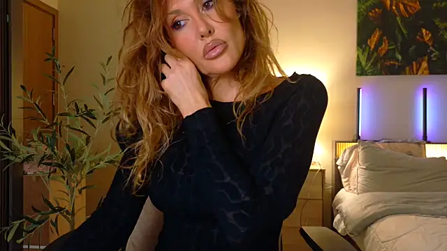 Snapshot of joycesilver chatting on 01/09/26, 02:25 joycesilver online show from 01/09/26, 02:25