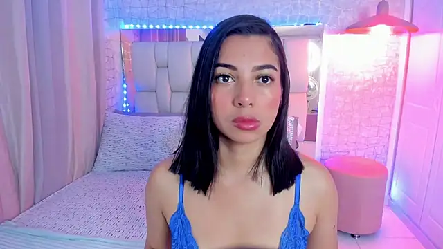 AlexandraaMillerr online show from 01/27/25, 11:00