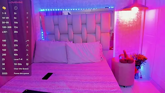 AlexandraaMillerr online show from 03/15/25, 11:19