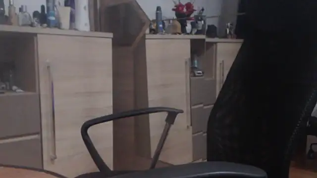 uncutguy01 online show from 12/07/24, 06:32
