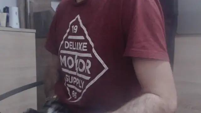 uncutguy01 online show from 12/17/24, 10:55