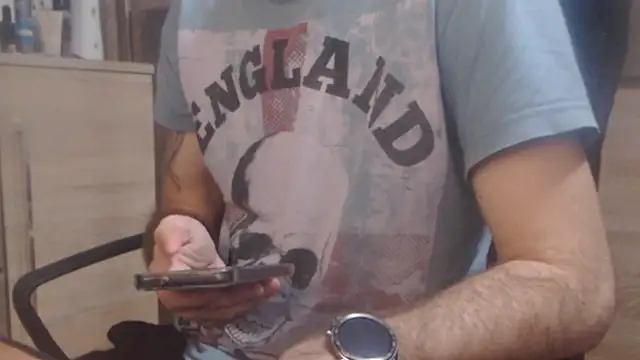 uncutguy01 online show from 12/19/24, 06:45