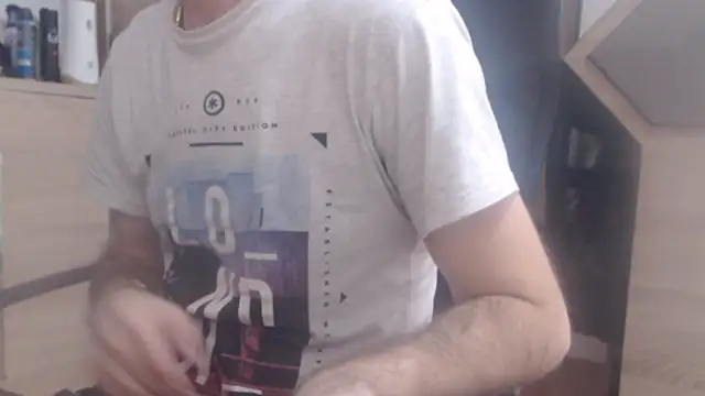 uncutguy01 online show from 12/23/24, 11:25