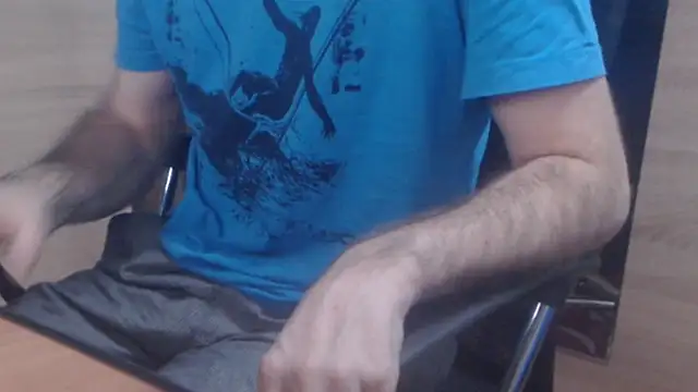 uncutguy01 online show from 01/09/25, 06:59