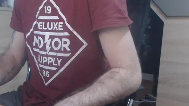 uncutguy01 online show from 01/16/25, 05:32