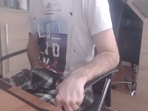uncutguy01 online show from 02/06/25, 10:37
