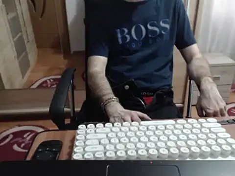 uncutguy01 online show from 03/09/25, 04:00