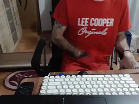 uncutguy01 online show from 03/14/25, 05:38