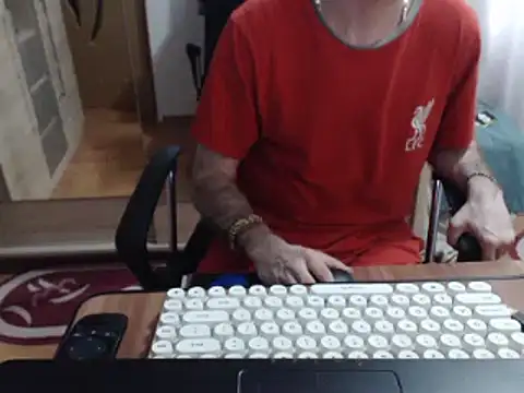 uncutguy01 online show from 03/16/25, 08:54