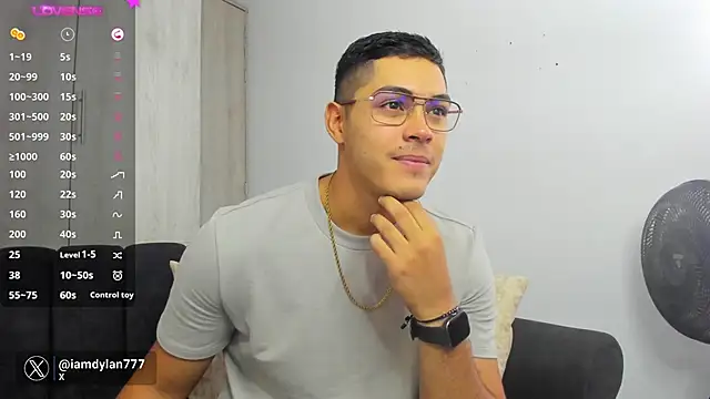 Iamdylan777 online show from 12/05/24, 01:06