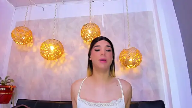 victoria aleia  online show from 12/23/24, 07:09
