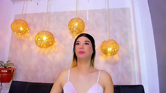 victoria aleia  online show from 12/25/24, 08:28