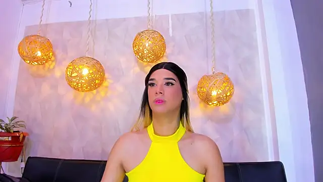 victoria aleia  online show from 01/02/25, 08:02