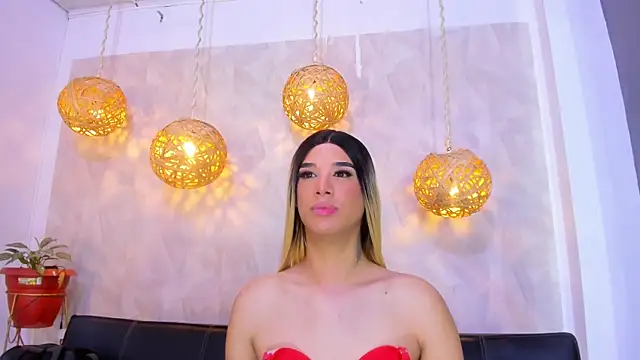 victoria aleia  online show from 01/06/25, 11:20
