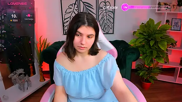 Viola  Shy online show from 01/20/25, 09:32