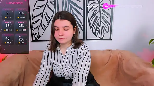 Viola  Shy online show from 01/25/25, 08:31