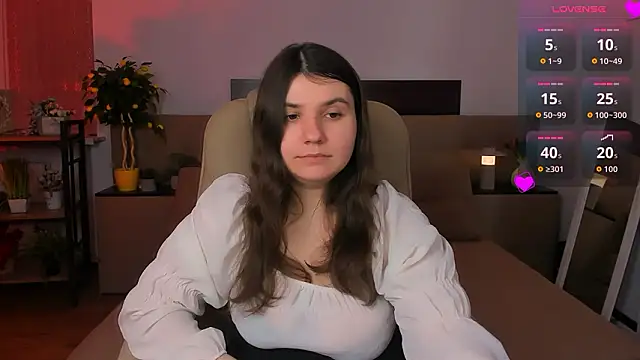 Snapshot of Viola__Shy chatting on 03/15/26, 07:53 Viola Shy online show from 03/15/26, 07:53