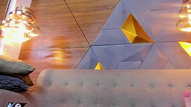 Snapshot of sarah_banks1 chatting on 01/09/25, 07:18 sarah banks1 online show from 01/09/25, 07:18