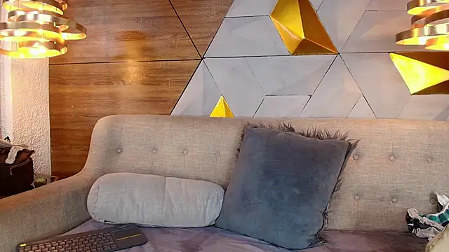 Snapshot of sarah_banks1 chatting on 03/14/25, 07:12 sarah banks1 online show from 03/14/25, 07:12