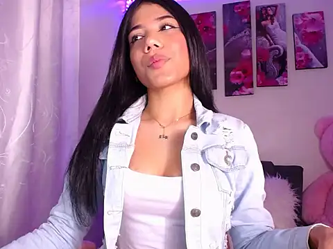 Alissarhys26 online show from 12/04/24, 12:08