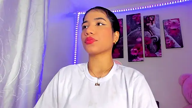 Alissarhys26 online show from 12/29/24, 03:44