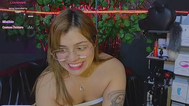 Sweett Mollyy online show from 11/23/25, 01:16