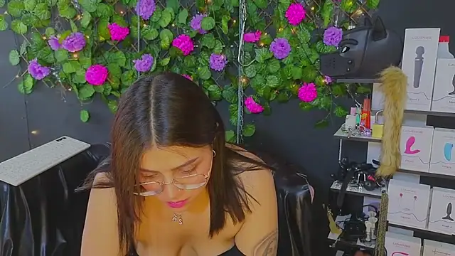 Sweett Mollyy online show from 06/09/26, 06:08