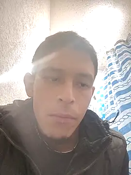 Snapshot of Leonul chatting on 11/11/25, 09:26 Leonul online show from 11/11/25, 09:26