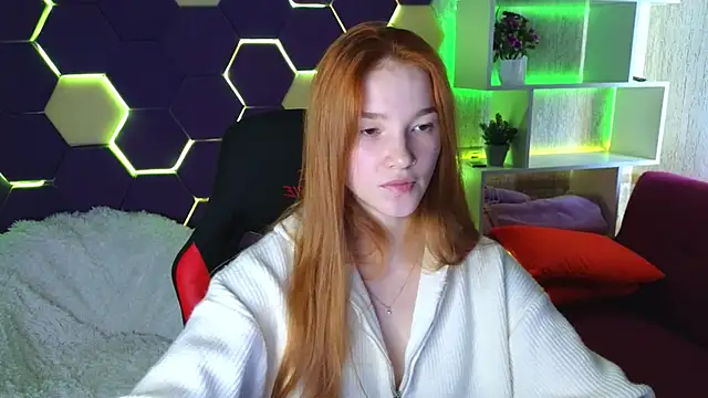 erikabrian online show from 12/18/24, 04:31