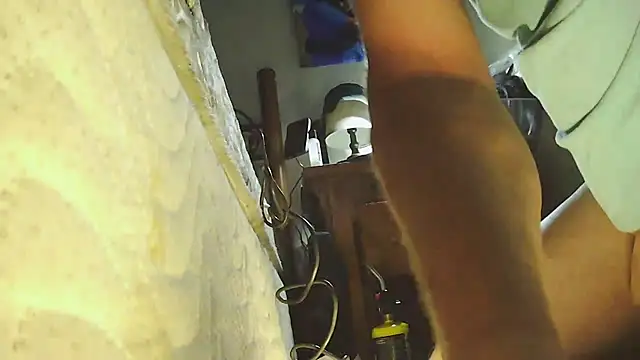 Snapshot of pipeload1275 chatting on 11/26/25, 07:31 pipeload1275 online show from 11/26/25, 07:31