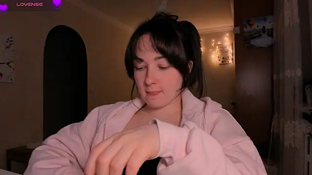 cClandesTina online show from 03/25/26, 08:59