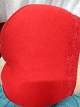 Haralushiaaa online show from 11/10/25, 10:20