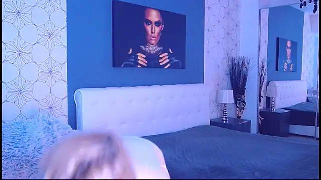 MaryMatiss online show from 01/28/25, 01:38