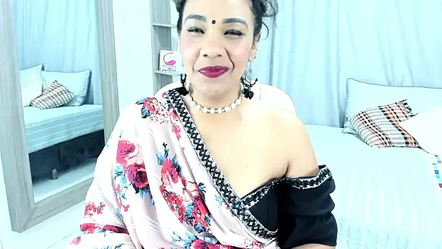  Lakshmi hotx online show from 12/10/24, 03:44