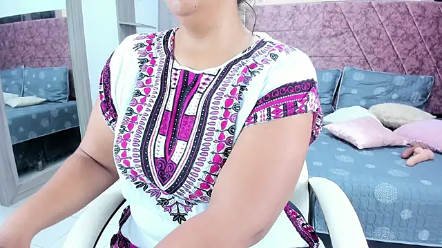  Lakshmi hotx online show from 03/06/25, 11:58
