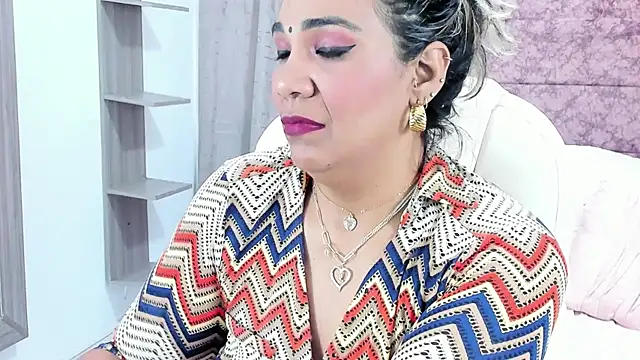  Lakshmi hotx online show from 03/07/25, 02:45