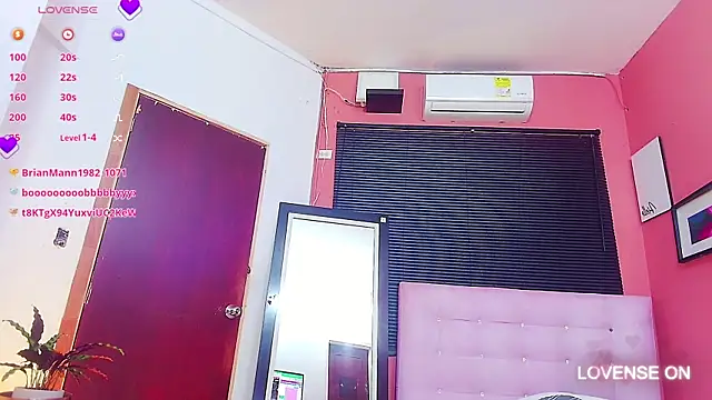 littleebluee online show from 01/18/25, 09:34