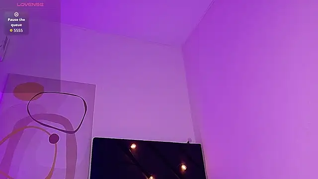 littleebluee online show from 07/09/26, 07:40
