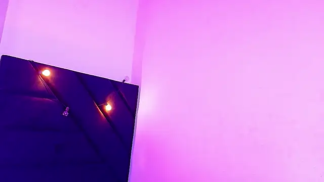 littleebluee online show from 07/28/26, 07:50