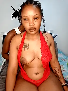 Badgirl-riri7 online show from 03/20/25, 01:46