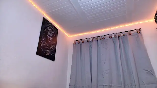 Snapshot of Stefhania_susej chatting on 10/06/25, 06:22 Stefhania susej online show from 10/06/25, 06:22