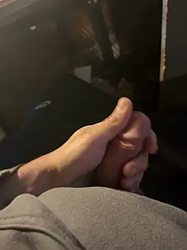 Snapshot of joeycbigcock chatting on 12/02/24, 05:37 joeycbigcock online show from 12/02/24, 05:37