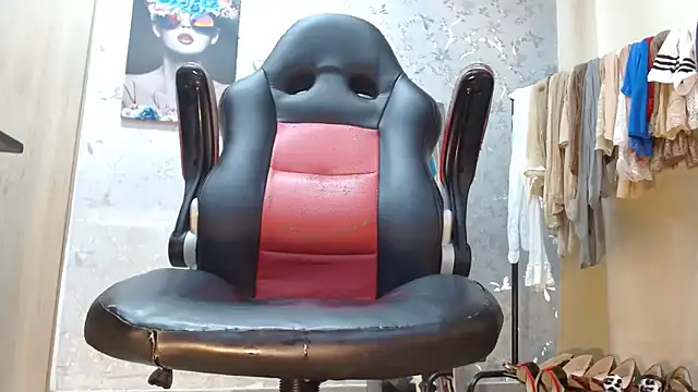 Snapshot of Samantabrown_ chatting on 12/15/25, 11:36 Samantabrown online show from 12/15/25, 11:36