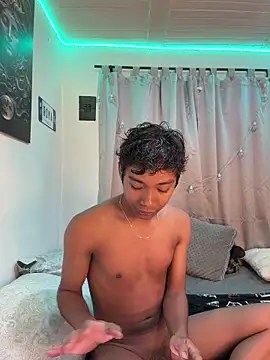 alejo cute online show from 05/26/26, 01:18