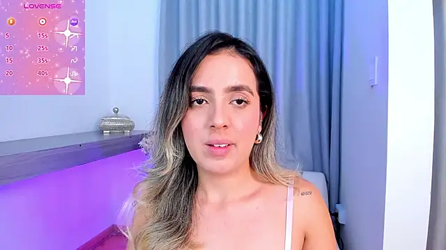 Lucyortiz  online show from 02/03/25, 09:50