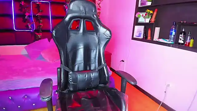 Amy hoy69 online show from 10/19/25, 12:50