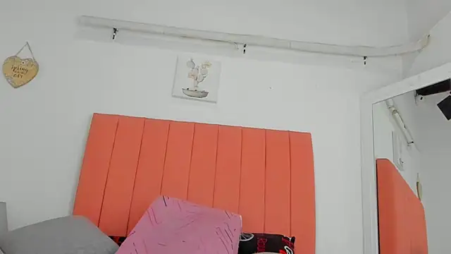 satsu u online show from 10/11/25, 07:01