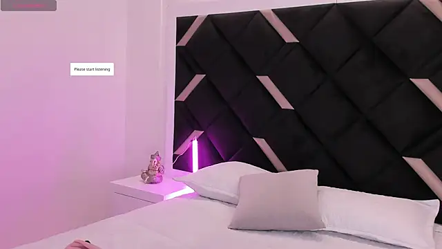 Snapshot of IsabellaGrey19 chatting on 11/01/25, 07:38 IsabellaGrey19 online show from 11/01/25, 07:38