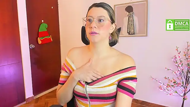 Chanelll Taylorr  online show from 12/19/24, 12:56