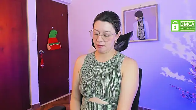Chanelll Taylorr  online show from 01/04/25, 04:54